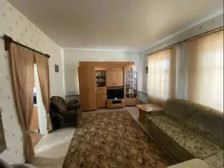 1/3 доли квартиры, 440 659 руб., Кемерово 1/3 доля квартиры в Кемерово еще 1/3 доля квартиры в Кемерово еще 1/3 доля в квартире, расположенной по адресу Российская Федерация, Кемеровская область - Кузбасс, г.о. Кемеровский, г Кемерово, ул Полевая, д. 7, кв. 2 - цена 440 659 руб