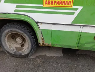 Автобус КАВЗ 3976-020, 2002 года выпуска, идентификационный номер (VIN) Х1Е39762020032878, модель, № двигателя 51300Н 21001972, № кузова 20032878, цвет белый Автобус КАВЗ 3976-020, 2002 года выпуска, идентификационный номер (VIN) Х1Е39762020032878, модель, № двигателя 51300Н 21001972, № кузова…