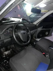 Lada Priora, 2008 LADA PRIORA, 2008 года, 97.9 лс, 326037 км, ВАЗ 21703 LADA PRIORA, Год выпуска: 2008 (VIN): XTA21703080091911. Недостатки: 1. Была в ДТП по кругу, сильный удар пришёлся на заднюю часть, от удара повело кузов, имеется залом крыши на задней левой двери. Машину восстановили, кузов…