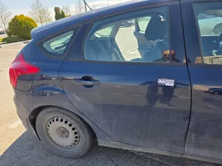 Ford Focus. Категория ТС: B. Год изготовления: 2011. Цвет: темно-синий. VIN: X9FKXXEEBKBT15541. Госномер: В056ВА123. Модель, № двигателя: PNDA BT15541. Мощность двигателя: 125,12 л.с./ 92 кВт. Рабочий объем двигателя: 1 596 куб. см. Масса автомобиля: 1 276 кг. Тип двигателя: бензиновый…