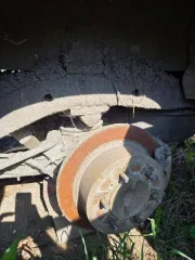 Mitsubishi Pajero 1992 года, 110 лс, пробег 289539 км, полный привод. VIN: JMB0RV230MJ000646, цвет кузова темно-серый, бензиновый двигатель 2.5 л (2454 куб.см). ПТС 74 КХ 528993 от 07.08.2007, госномер М404УО22.