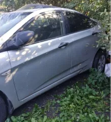 Автомобиль марки HYUNDAI модель Solaris 2014 г.в. VIN номер Z94CT41CAFR364242, гос.рег.номер Н142КК750, бывший в ДТП, имеет существенные недостатки  повреждения , фото прилагаются в документе.