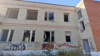 Нежилое здание площадью 657,3 кв.м, кадастровый номер 58:25:0630202:1233, количество этажей 3, в том числе подземных 1. Подсобные помещения: сарай площадью 35,2 кв.м, кадастровый номер 58:25:0630202:3505; сарай площадью 27,3 кв.м, кадастровый номер 58:25:0630202:3504. Земельный участок категории…