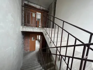 Помещение нежилое 525,6 кв.м Ростовская область помещение, нежилое, площадь 525,6 кв. м, этаж № 3, с кадастровым номером 61:44:0011207:1387, по адресу Российская Федерация, Ростовская область, городской округ "Город Ростов-на-Дону" г. Ростов-на-Дону, пр. Ленина № 140 а строение 5, пом Н7. Вид…