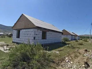 Жилой дом, площадью 78,7 кв. м., кадастровый номер: 17:08:1503003:7883, расположенный по адресу: Российская Федерация, Республика Тыва, Пий-Хемский район, с. Сесерлиг, местечко "Даг-Баары", и земельный участок, площадью 606+/-17 кв.м., кадастровый номер: 17:08:1503003:6067, расположенный по адресу…