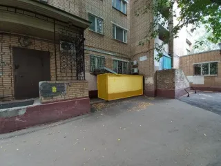 Нежилое помещение по адресу: г. Москва, ул. Шухова, д. 21, пом. 2П, общей площадью 77,9 кв. м, Подвал № 0, кадастровый номер: 77:05:0001006:7110. Назначение нежилого помещения: Свободное.