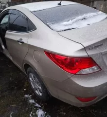 Hyundai Solaris, 2011 года выпуска, VIN Z94CT41DABR057415