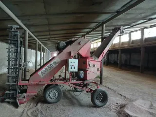 Имущественный комплекс в составе: трактор «БЕЛАРУС 82.1.57», 2003 г.в. (имеются неисправности); зерноуборочный комбайн РСМ-101 «Вектор-410», 2009 г.в. (имеются неисправности); трактор К-701, 1998 г.в. (имеются неисправности); зернометатель А-150М; очиститель семян ОВС-25 (имеются неисправности)…