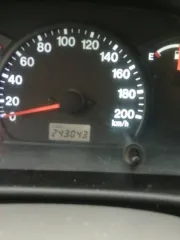 Suzuki Grand Vitara, 2002 года, 125 лс, 243043 км, полный привод. Легковой автомобиль, марка: Suzuki Grand Vitara 2.0, год изготовления: 2002, цвет: Серебристый, VIN: JSAFTL52V00157926, ПТС: 50 НК 562133