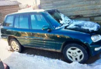 Toyota RAV4, 1997, VIN JT172SC1100166430, государственный регистрационный знак P602KP75, цвет темно-зеленый.