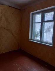 1/2 доли квартиры в Калужской обл. общей площадью 45,8 кв.м., с кадастровым номером 40:10:031315:80, расположенное по адресу Калужская область, р-н Козельский, ж/д ст. Шепелёво, тер. Подстанции № 34, д.1, кв. 2