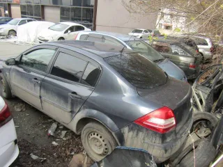 Renault Megane 2008, 113 лс, АКПП, легковой автомобиль, марка Renault, модель Megane II P2A16A110 3C, VIN VF1LM0J0E39656760, гос. рег. номер В587ЕР774, год изготовления 2008