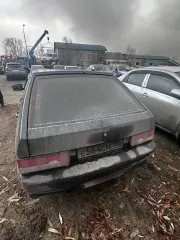 ВАЗ 21140, 2006 года, графитовый металлик, госномер Е564СМ186, VIN XTA21140064231203. Комби (хэтчбек). Требуется капитальный ремонт двигателя, сильный расход масла, со стороны водителя не работает ручка, бампер под замену, дно и пороги гнилые. ПТС 60 УК 836874, СТС 99 44 915441.
