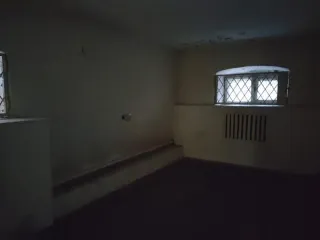 Нежилое помещение 125.8 кв.м, Санкт-Петербург, Кирочная ул., д. 37, литера А, пом. 9-Н. Площадь 125.8 кв.м, назначение нежилое, этаж цокольный, кадастровый номер 78:31:0001210:4982. Право собственности подтверждается записью в ЕГРН от 20.04.2023 № 78:31:0001210:4982-78/011/2023-1.