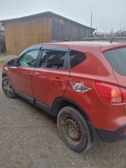 Nissan Qashqai 2007, автомобиль марки Nissan Qashqai 2.0 TEKNA PACK, цвет темно-красный, год выпуска 2007, модель, № двигателя: MR20 283371А, шасси отсутствует, кузов: SJNFBNJ10U1015692, идентификационный номер (VIN): SJNFBNJ10U1015692