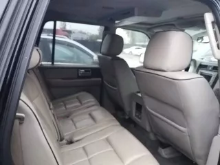 Lincoln Navigator, VIN: 5LMFL28517LJ21621, 2007 г., 304 л.с., черный.