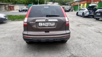 Honda CR-V, 2011. Автомобиль марки HONDA, модель CR-V, 2011 г.в., VIN SHSRE5830CU002265. Автомобиль располагается по адресу: Ямало-Ненецкий автономный округ, г. Губкинский, мкр. 9-й, д. 2, кв. 50. Контактная информация: адрес электронной почты AU.KhomyakovDV@yandex.ru, номер контактного телефона…