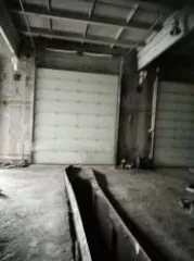 Склады и ж/д пути 5586,8 кв.м, участок 28555 кв.м, Абакан. Имущество, расположенное по адресу: Республика Хакасия, г. Абакан, ул. Горная, д. 7: Недвижимое имущество - Нежилое здание (склад II группы №1), кад. №19:01:080501:1366, пл.1177,1 кв.м. Нежилое здание (склад II группы №2)…