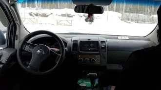 Nissan Navara 2.5D SE 2007 года выпуска, VIN VSKCVND40U0257745.