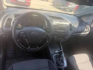 Kia Cerato (KIA CERATO) 2017 года выпуска, 130 лс, 145000 км, АКПП, VIN: XWEFX411BHC004239.