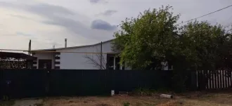 Дом 94,6 м² и участок 916 м², Оренбургская обл. Дом 94,6 кв.м. и земельный участок 916 кв.м. в Оренбургской обл. дом блокированной застройки Адрес Оренбургская обл., Соль-Илецкий р-н, с. Дружба, ул. Парковая, д. 10, кв. 2, Дом 94,6 м² • кад. № 56:29:0501001:650, Земельный участок 916 м² • кад. №…