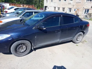 Автомобиль марки Renault модель Fluence 2012 г.в. VIN-номер VF1LZBR0546663788 Марка и модель: Renault Fluence Год выпуска: 2012 Идентификационный номер: VF1LZBR0546663788 Номер кузова: VF1LZBR0546663788 Цвет кузова: темно-синий Рабочий объем: 1598 см³ Мощность: 78.000/106.0 л.с. Экологический…