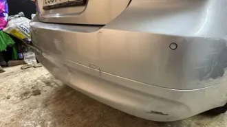 BMW 3 Series 2005 года, 150 лс, пробег 317195 км, АКПП. Автомобиль легковой BMW 320I, 2005 г.в., двигатель N46B20BA-A233H366, VIN: WBAVA71020KP93250, шасси (рама) отсутствует.