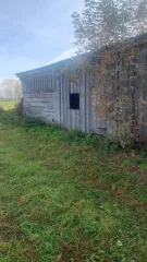 Земельный участок 3600 кв.м и дом 22 кв.м, Удмуртская Республика, Киясовский район, д. Старая Салья, ул. Новая, дом 22. Кадастровый номер участка 18:14:034002:154. Категория земель: Земли населённых пунктов, разрешенное использование: Ведение личного подсобного хозяйства. Общая долевая…