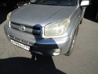 Toyota RAV4, 2004 года, 150 л.с., 280000 км, полный привод. Автомобиль легковой, марка: Toyota, модель: RAV4, VIN: JTEHH20V006127441, гос. рег. номер: А199ЕО774, год изготовления: 2004.