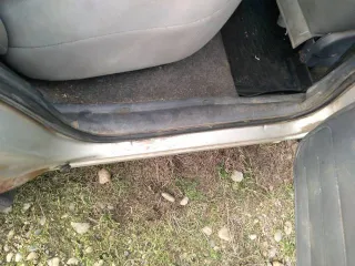 Daewoo Nexia 2005 года, 85 л.с., пробег 450000 км. VIN: XWB3D31UD5A030564, седан, серебристый цвет, механическая коробка передач. Имеет внешние повреждения: потертости, царапины, вмятины, очаги коррозии на кузове, трещины и сколы стекол. Со слов должника, двигатель неисправен. По данным ГИБДД…