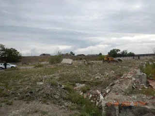Земельный участок с кадастровым номером 20:17:0321001:112 (земли населенных пунктов) площадью 55951,6 кв.м. Местонахождение: Чеченская Республика, г. Грозный, Заводской район, ул. Исмаилова, д. 23.