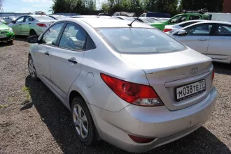 Продажа транспортного средства Легковые автомобили Hyundai Solaris VIN Z94CT41CBCR182050 Продажа транспортного средства Легковые автомобили Hyundai Solaris VIN Z94CT41CBCR182050 
Марка: Hyundai 
Модель: Solaris 
Дата государственного регистрационного знака: 2016-06-17 
Привод: передний 
Объем…