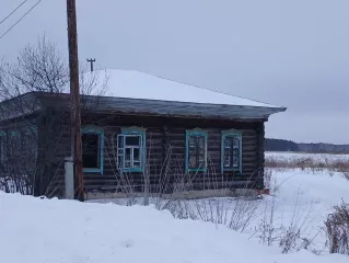 Жилое здание, площадь: 55,8 кв.м., кадастровый номер: 45:09:050302:212 и 
Земельный участок, площадь: 5 143 кв.м., категория земель: Земли населенных пунктов, разрешенное использование: Для ведения личного подсобного хозяйства, кадастровый номер: 45:09:050302:42
Адрес (местоположение): Курганская…