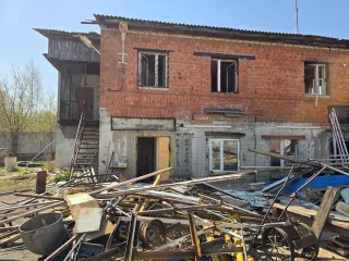 Нежилые здания площадью 7 кв.м, 85,7 кв.м и 481,6 кв.м, расположенные по адресу: Нижегородская область, г. Нижний Новгород, Приокский р-н, ул. Нижне-Валдайская, д. 32. Здание 7 кв.м, 1 этаж, кадастровый номер 52:18:0080221:6. Здание 85,7 кв.м, 2 этажа, кадастровый номер 52:18:0080221:7. Здание…