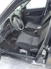 Lada Priora 2017 года выпуска, VIN XTA217020J0559254, госномер Р136РУ159. Модель двигателя 21116, номер 3774045. Мощность 87 л.с., объем 1.6 л. Кузов черный, механическая КПП, передний привод. Пробег более 150 тыс. км. Требуется ремонт кузова: коррозия, царапины, трещины на лобовом стекле…