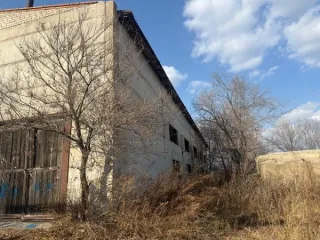Нежилое здание котельной №9 450,9 кв.м и земельный участок 3305 кв.м, Приморский край, Ханкайский район, с. Ильинка нежилое здание котельной № 9 с земельным участком и с оборудованием нежилое здание (Котельная №9) с оборудованием, площадь 450,9 кв. м, кадастровый номер: 25:19:010601:1170, адрес…