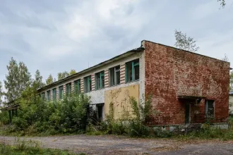Земельный участок 17960 кв.м, здания 1777,7 кв.м и 147 кв.м, сооружение 135 м, Нижегородская область Земельный участок, площадь 17 960 +/- 94, кадастровый номер: 52:54:1600004:624; Здание, площадь 1 777,7 кв. м., кадастровый номер: 52:54:1600004:1205; Здание, площадь 147 кв. м., кадастровый номер…