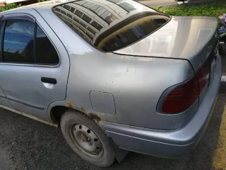 Nissan Sunny 1997 года, 105 лс, пробег 350000 км, АКПП. Седан, модель Sunny, VIN отсутствует, кузов FB14509346, госномер О068XT18.