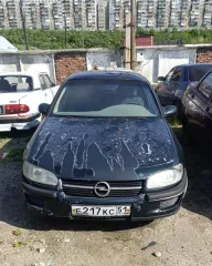 Opel Omega 1995 года, зеленого цвета. VIN: WOL000025S1092834.