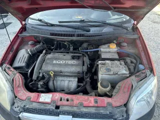 Chevrolet Aveo 2011 года, седан, 101 л.с., пробег 167439 км. Госномер Х779УТ86, цвет красный, VIN XUUSF69W9B0007660, ПТС 86 РТ 916922, СТС 99 76 822033. Требуется замена стоек.