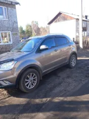 SsangYong Actyon 2011 года, 149 л.с., пробег 199567 км, автоматическая коробка передач. Автомобиль на ходу, заводится. Требуется замена сальников со стороны шкива и коробки передач, а также замена прокладки или всей клапанной крышки. Заменены генератор, приводные ремни, тормозные колодки и…