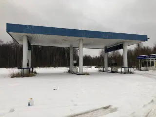Автозаправочная станция, здание 119,6 кв.м., земельный участок 7144 кв.м., Владимирская область по адресу: Владимирская область, р-н. Вязниковский, д. Мокрово, в составе: 1. Земельный участок, площадь 7 144 кв.м., категория земель: Земли населенных пунктов, разрешенное использование - под…