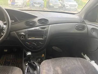 Ford Focus 2003, 75 лс, 350000 км, легковой автомобиль, VIN X9FFXXEEDF3L06682, г.р.з. В391НК90. Авто не на ходу. Точный пробег необходимо уточнять на месте, при осмотре.