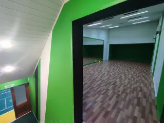 Нежилое помещение площадью 621,2 кв.м, расположенное по адресу: Красноярский край, город Красноярск, улица Дубровинского, д. 43, пом. 7 (24:50:0300287:391).
