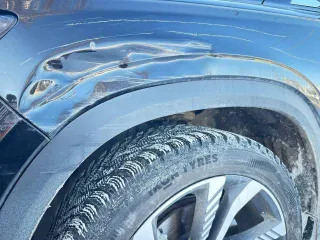 Geely Monjaro 2024, 238 л.с., 26000 км, полный привод, АКПП. Легковой автомобиль GEELY MONJARO, год выпуска 2024, VIN LB37852D4RS055482, двигатель бензин, 238 л.с., КПП Автоматическая.
