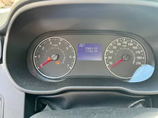 Renault Duster 2021 легковой автомобиль марки: RENAULT, модель: DUSTER HSREE4, год выпуска: 2021 г., идентификационный номер (VIN): X7LHSREE467349360. Ознакомление с регламентом проведения торгов, проектом договора купли-продажи имущества, бланками договора о задатке, характеристиками продаваемого…