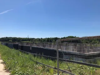 Земельные участки под застройку по адресу: Московская область, р-н Солнечногорский, д. Брёхово, категория земель: земли населённых пунктов, вид разрешенного использования: для малоэтажного жилищного строительства: 56084 м², кадастровый номер 50:09:0070401:4161; 32345 м², 50:09:0070401:4163; 29295…
