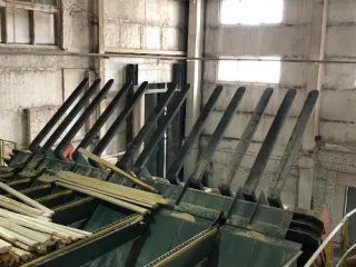 Недвижимое имущество: Сооружение, 24:12:0380107:501, Нежилое (сооружение), склад временного содержания, Красноярский край, Енисейский район, с. Верхнепашино, ул. Советская, 1В/8, 641 кв. м; Здание, 24:12:0380107:512, Нежилое, 663148, Россия, Красноярский край. Енисейский район, с. Верхнепашино, ул…