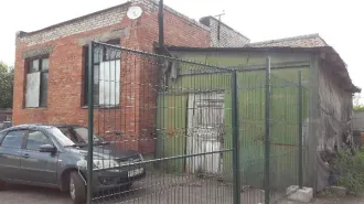 Нежилое здание 100.6 кв. м и земельный участок в Санкт-Петербурге по адресу: Кронштадтская улица, дом 9, литера А. Здание административно-вспомогательного назначения, 1 этаж, площадь 100,6 кв. м, кадастровый номер 78:15:0008217:3040. Земельный участок площадью 1069 +/- 11 кв. м, кадастровый номер…