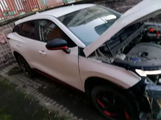Omoda C5 2023 Omoda, модели: C5, год выпуска: 2023 г., идентификационный номер (VIN): LVVDB21B9PD319221 Ознакомление с лотом проводится по месту его нахождения в г. Санкт-Петербург по предварительной записи по тел. +7-952-208-73-92.